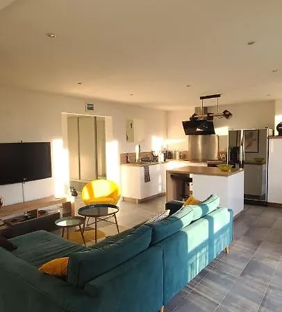 Apartamento 3 Pieces Climatise Equipe *